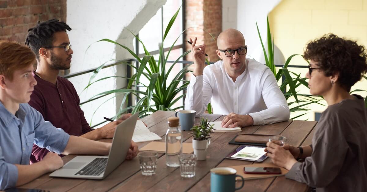 6 Best Operational CRM Software for 2024