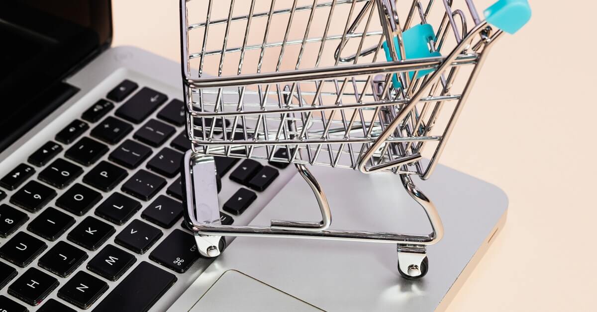 6 Best Ecommerce CRM Software for Sales & Marketing