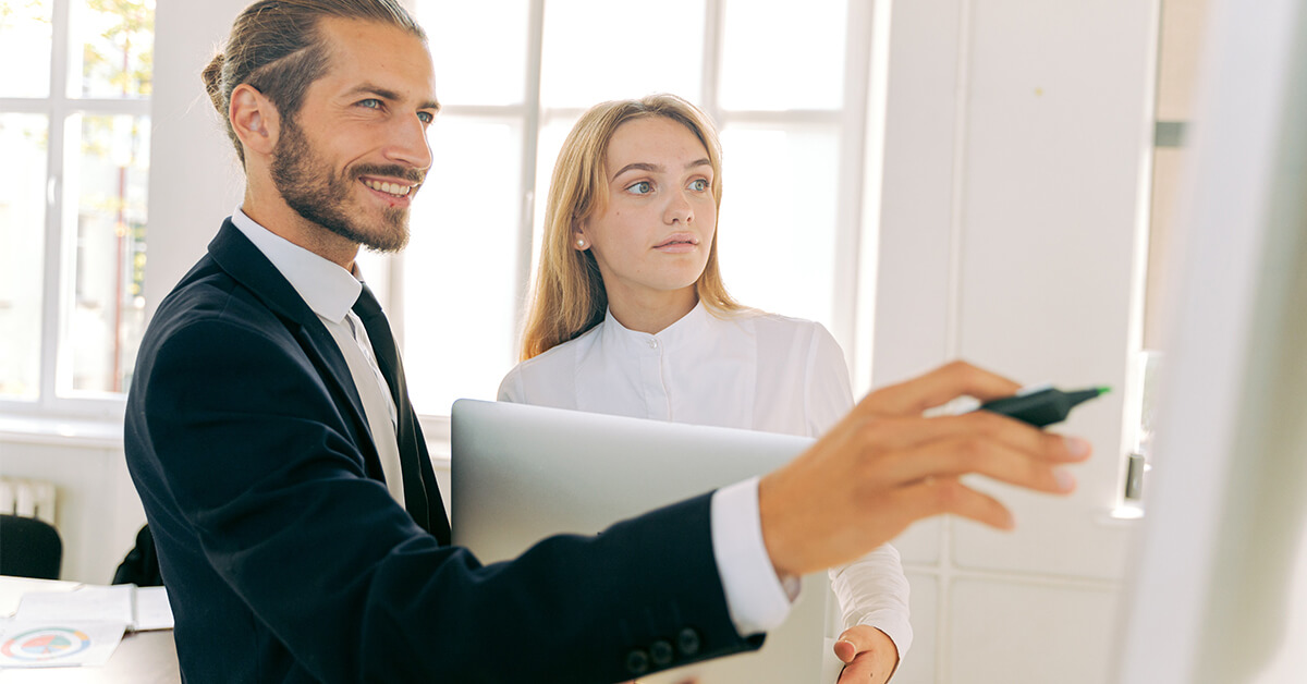 Insightly CRM vs Salesforce | Top CRM Comparison