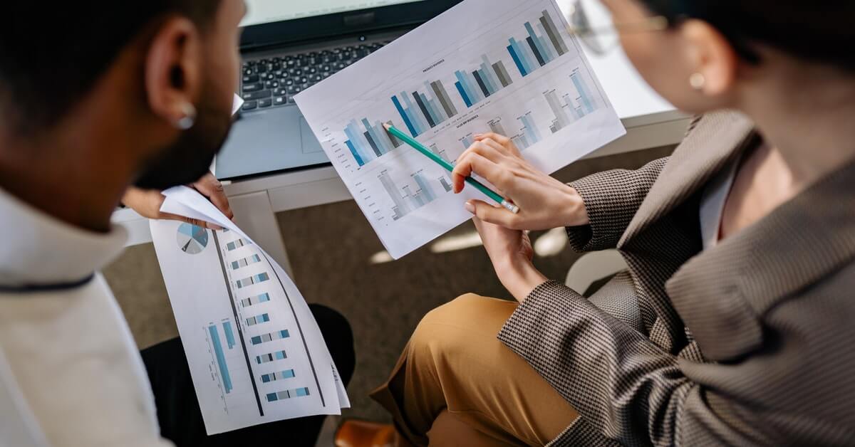 Sales Pipeline Management: 11 Ways to Manage Your Pipeline