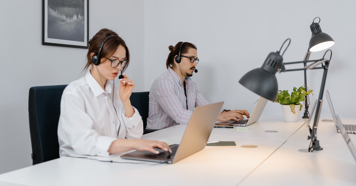Top 11 Ways to Find Business Phone Numbers for Sales